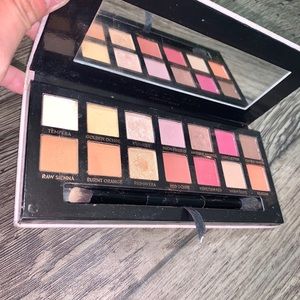 modern renaissance makeup palette